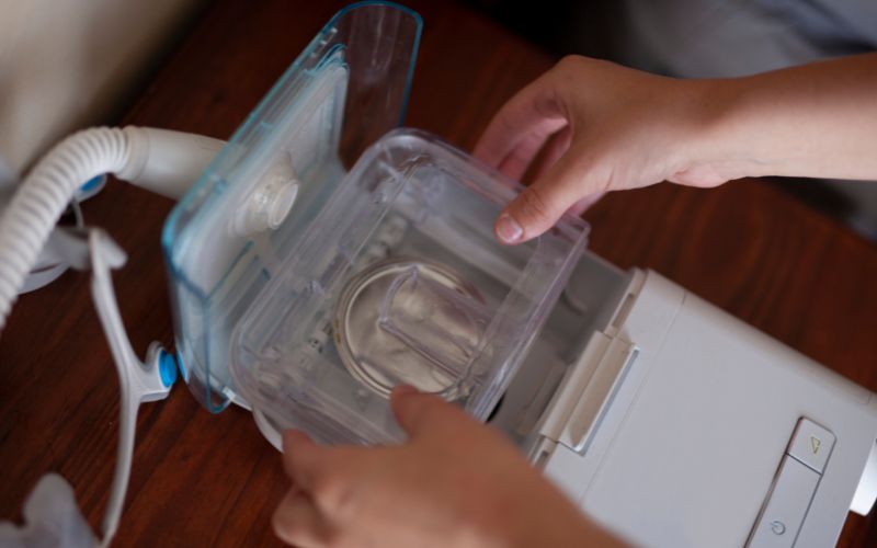 ¿Cada cuánto se debe cambiar el agua de un CPAP?